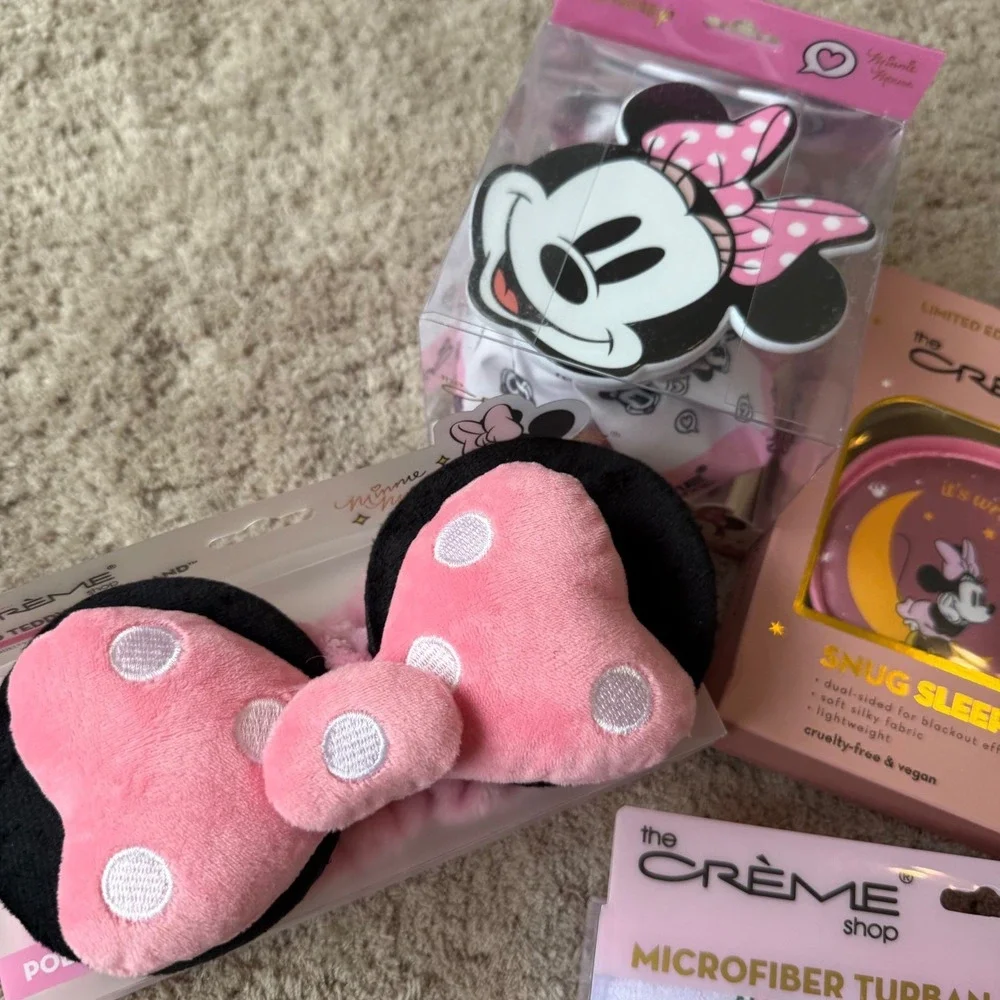 Disney The Creme Shop‎ Minnie Mouse Spa Set Sleep Mask Gel Eye Mask Turban 5pc